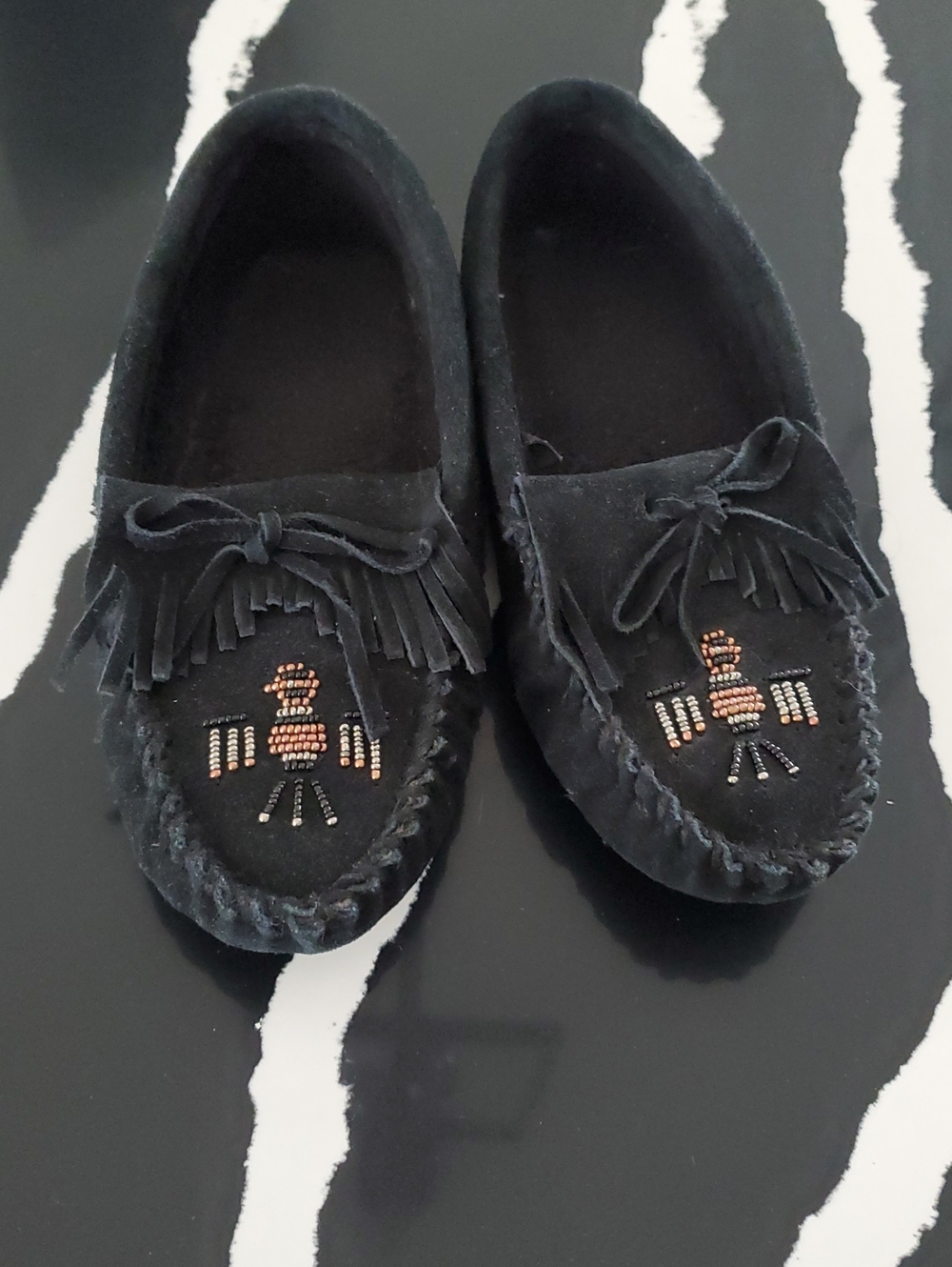 Canadiana-Genuine Suede leather, Mocassin Slippers Sz.7 Retail: $130
